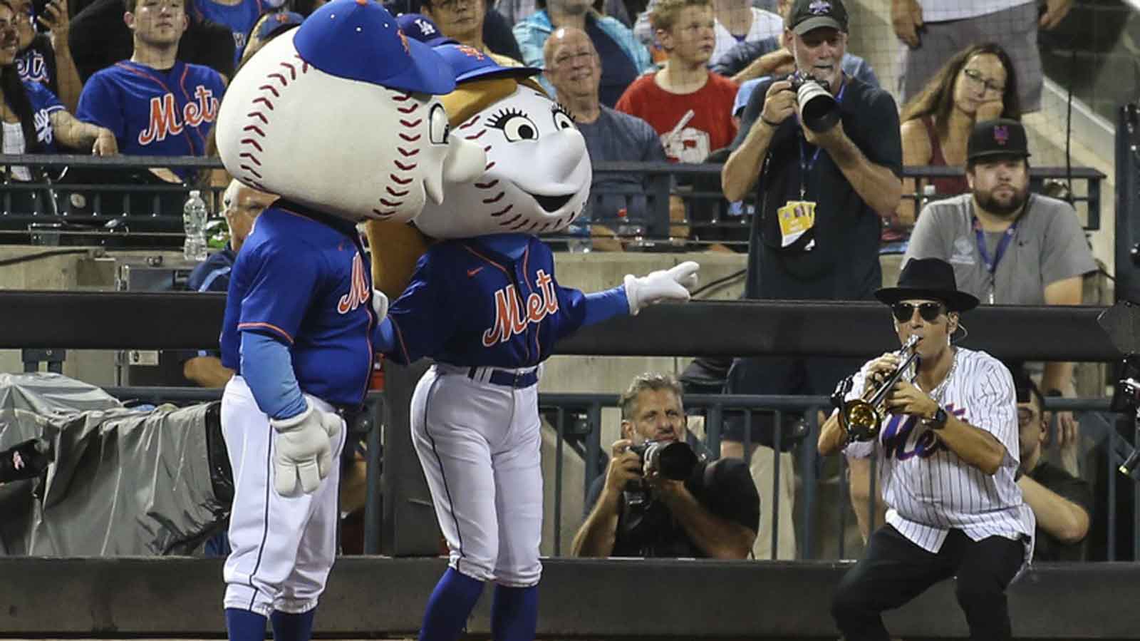 Timmy Trumpet muted in New York Mets' loss, says he'll return