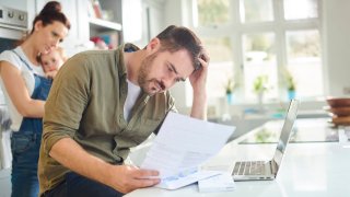 56% of Americans Think the U.S. Is Already in a Recession. These 4 Steps Can Help Protect Your Finances in a Downturn