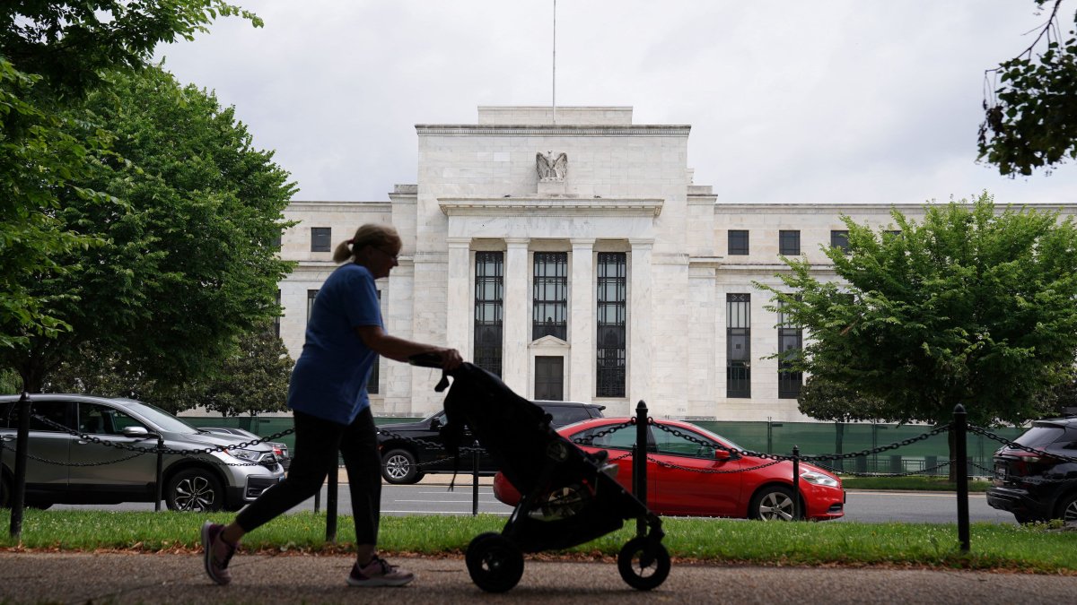 'Rip Off the Band-Aid': Wells Fargo Makes Case for 150 Basis Point Hike at Fed Meeting – NBC New York - Vimarsana News