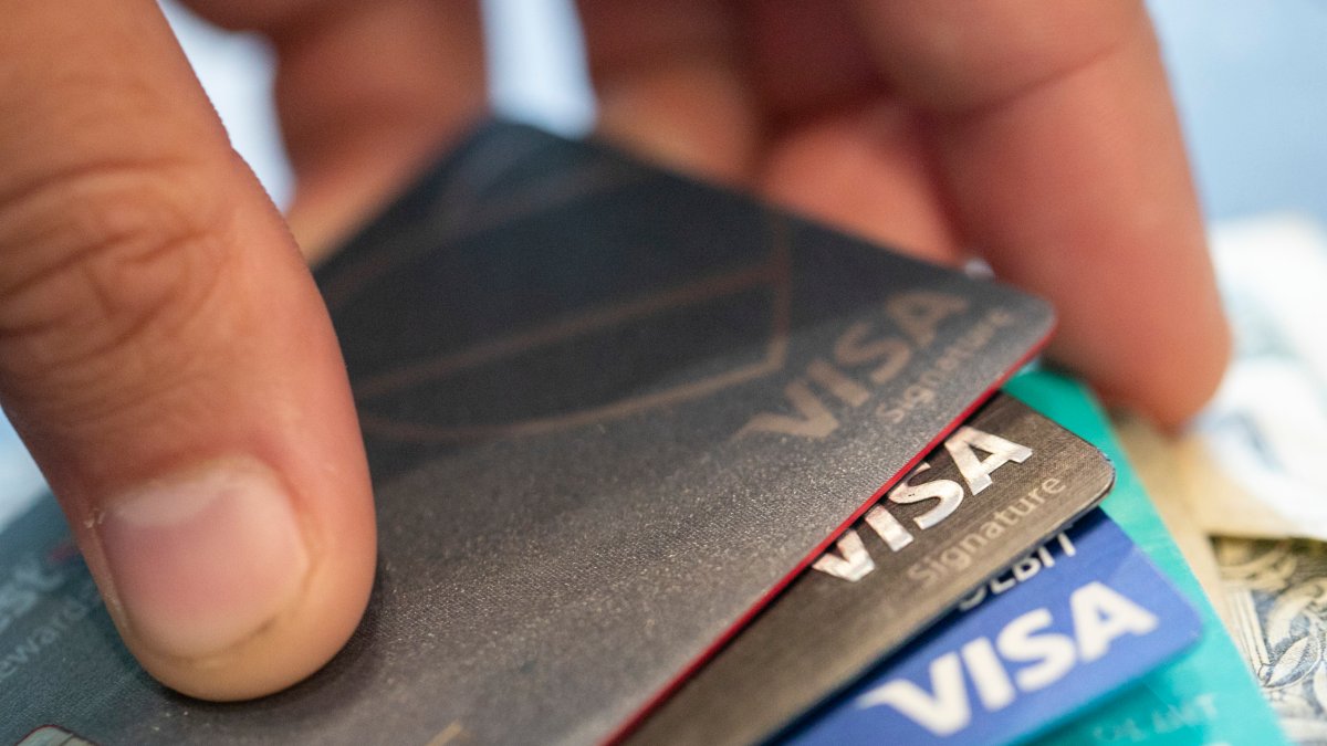 Visa, Mastercard, AmEx to Start Categorizing Gun Shop Sales – NBC New York - Vimarsana News