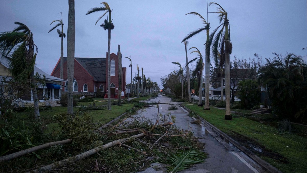 People Trapped, Millions Without Power as Ian Batters Florida - Vimarsana News