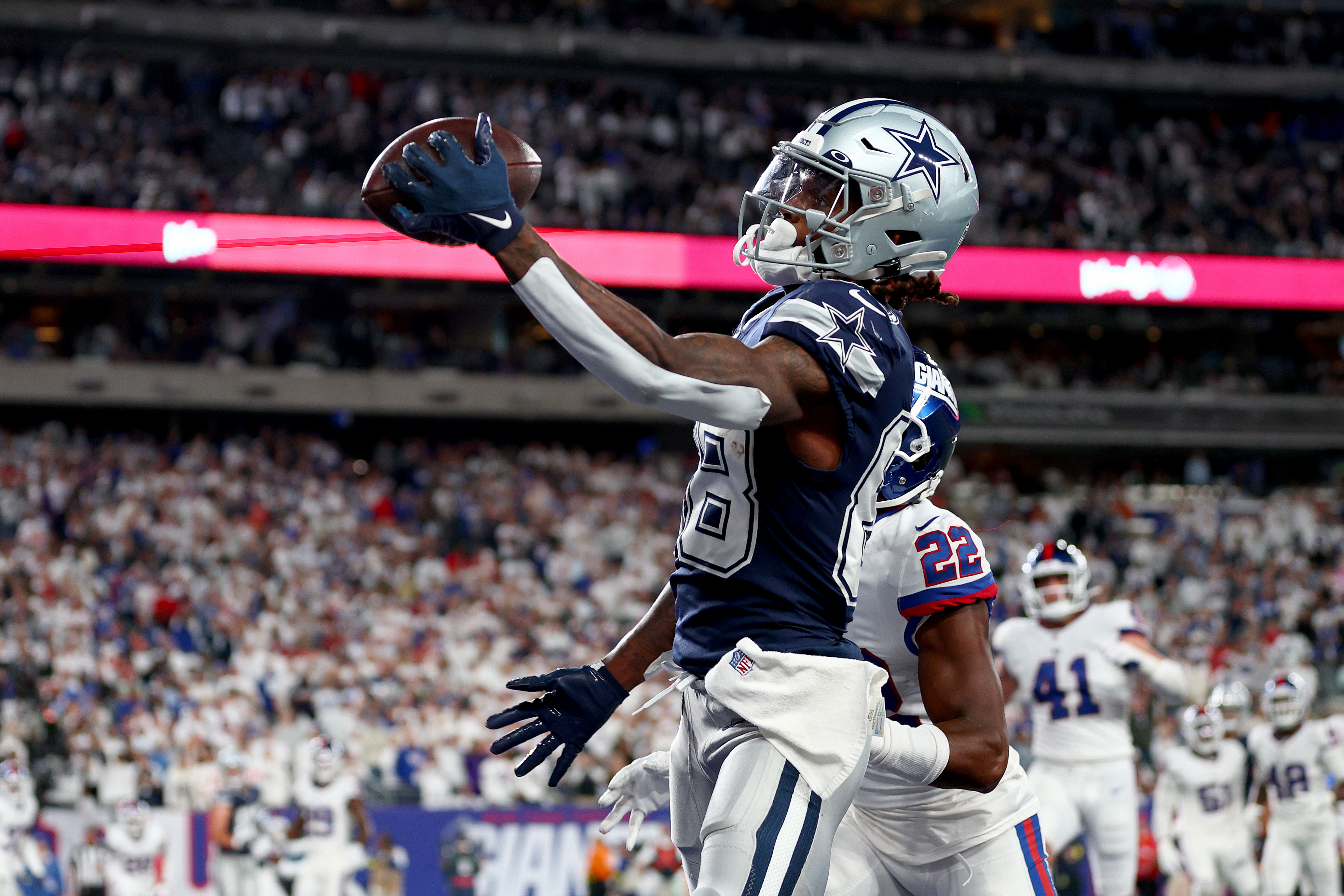 Lamb's 1-handed TD catch gives Dallas 23-16 win over Giants – KTSM 9 News