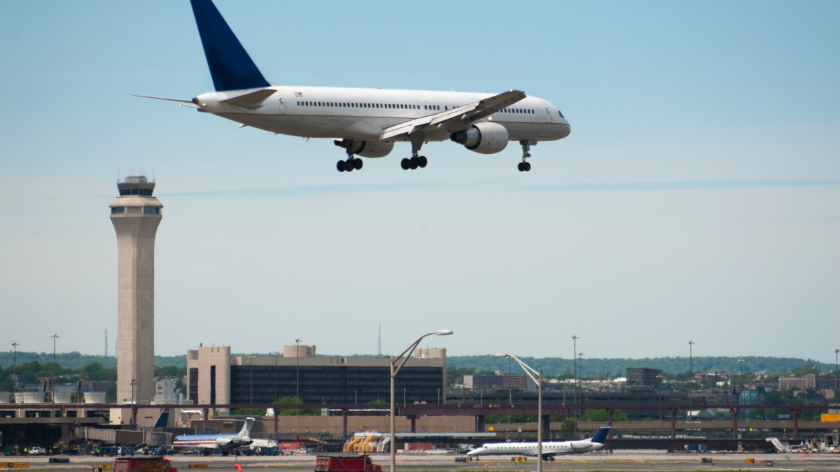 Worst Airport For Flight Delays Newark Is Worst In Us Nbc New York