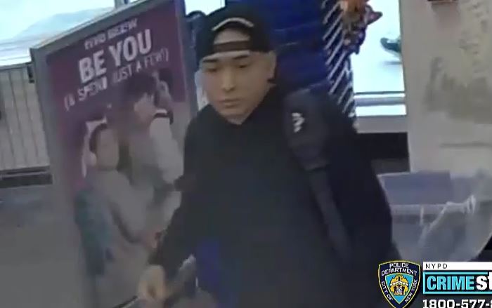 Brooklyn Girl Groped at 5th Avenue Store pic