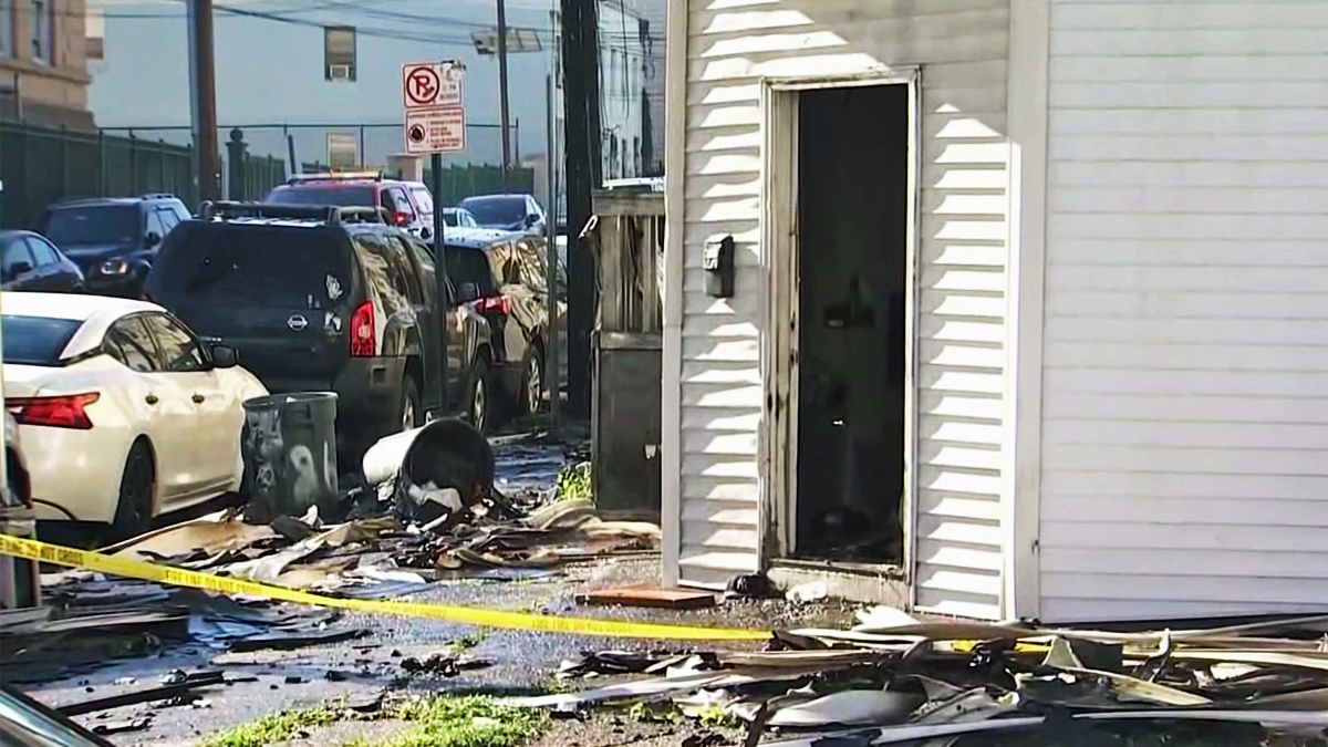 Fire in NJ Leaves Paterson Families Homeless NBC New York