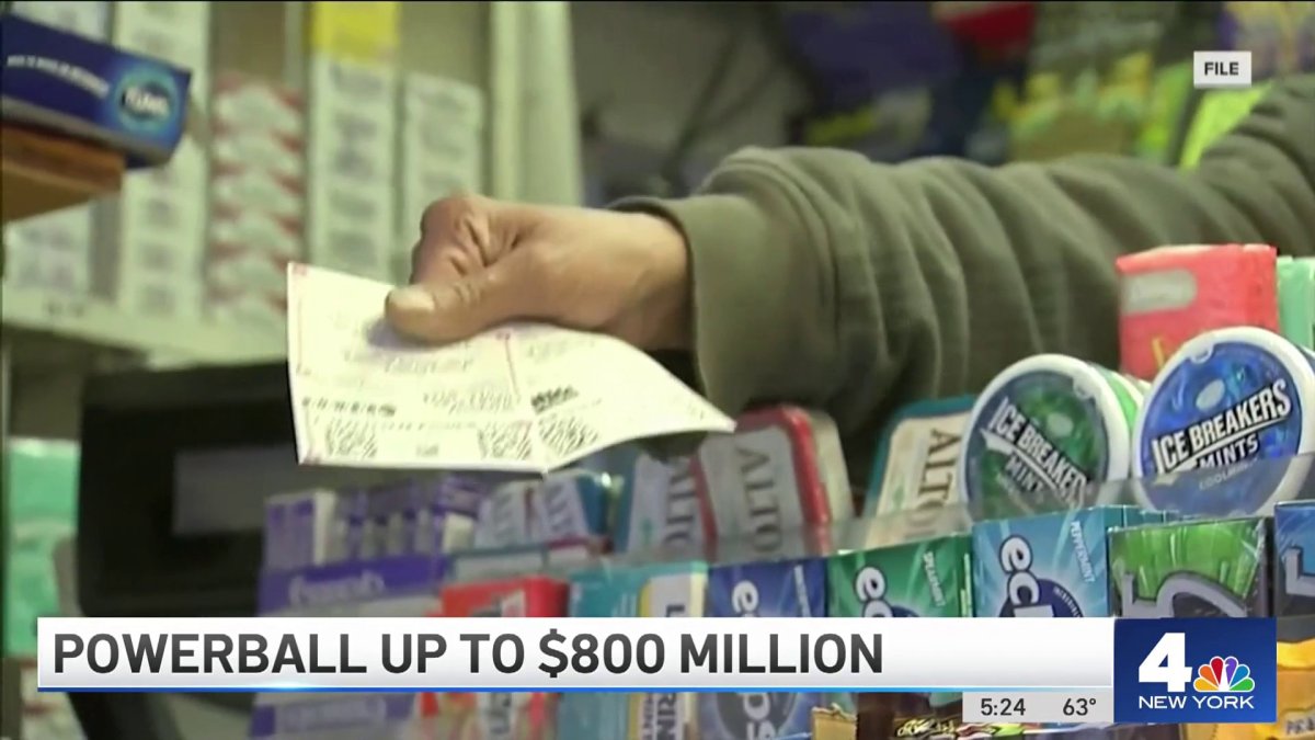 Powerball Jackpot Climbs to Game’s 2ndLargest Ever Ahead of Saturday