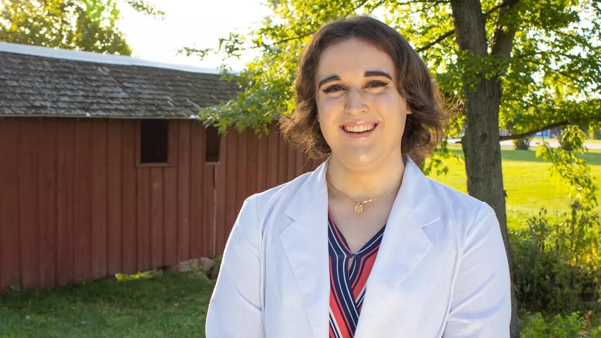 Iowa Reporter Announces on Newscast That She Is Transgender NBC New York