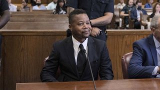 Actor Cuba Gooding Jr., center, appears in Manhattan Criminal Court for his sexual misconduct case, Thursday, Oct 13, 2022, in New York.