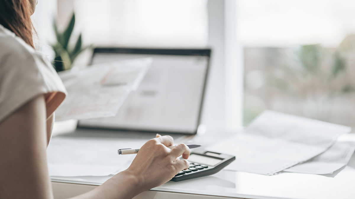 Here’s What the Change in Tax Brackets Means for Your Wallet