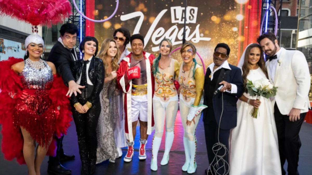 See TODAY Show Hosts Las Vegas-Themed Halloween Costumes – NBC New