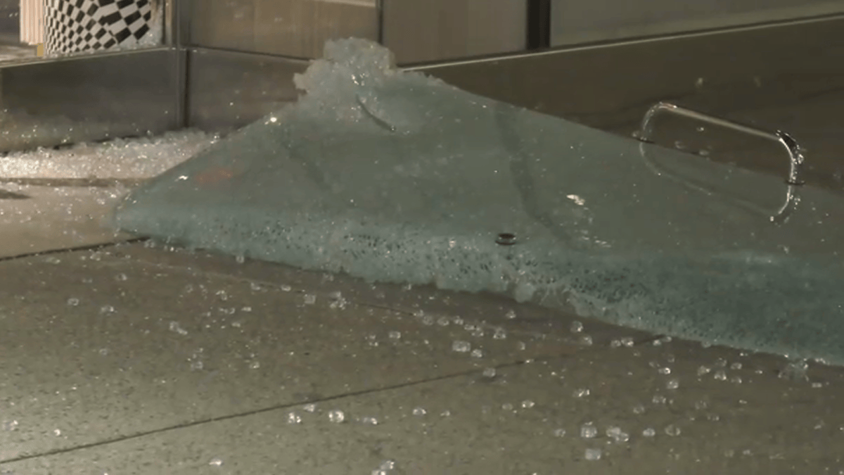 Manhattan Jewelry Store Robbery Nets Thieves $300K in Goods: NYPD – NBC ...