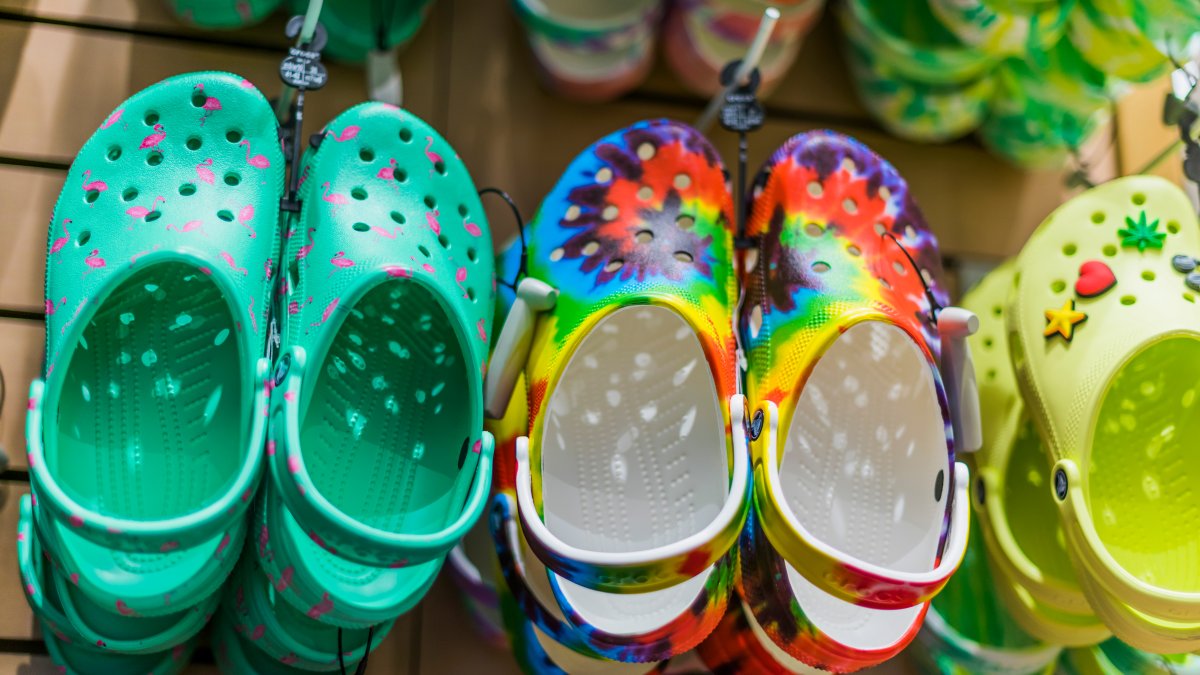 Croctober: Crocs to Give Away Thousands of Free Shoes for 20th Anniversary – NBC New York - Vimarsana News