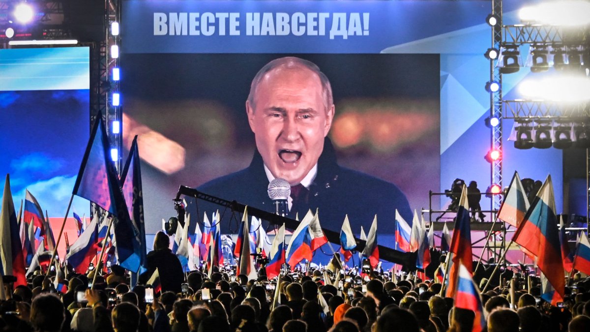 Putin's Supporters Call for the Liquidation of Ukraine as 'Genocidal Rhetoric' Swells - Vimarsana News
