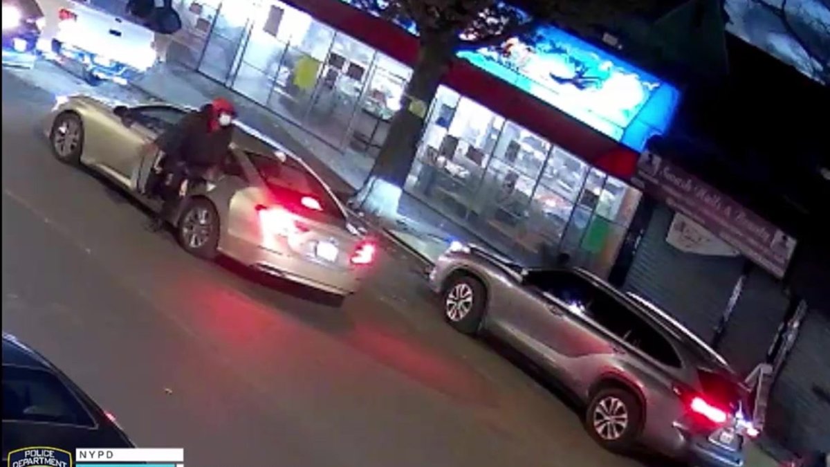 NYC: Suspect Steals Vehicle With 2-Year-Old in Backseat – NBC New York