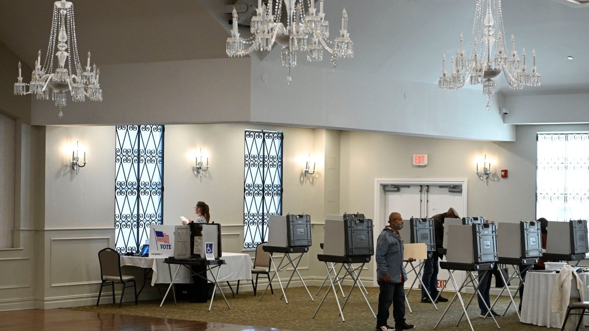Connecticut Voters Approve Step Toward Early Voting NBC New York connecticut-voters-approve-step-toward-early-voting-nbc-new-york