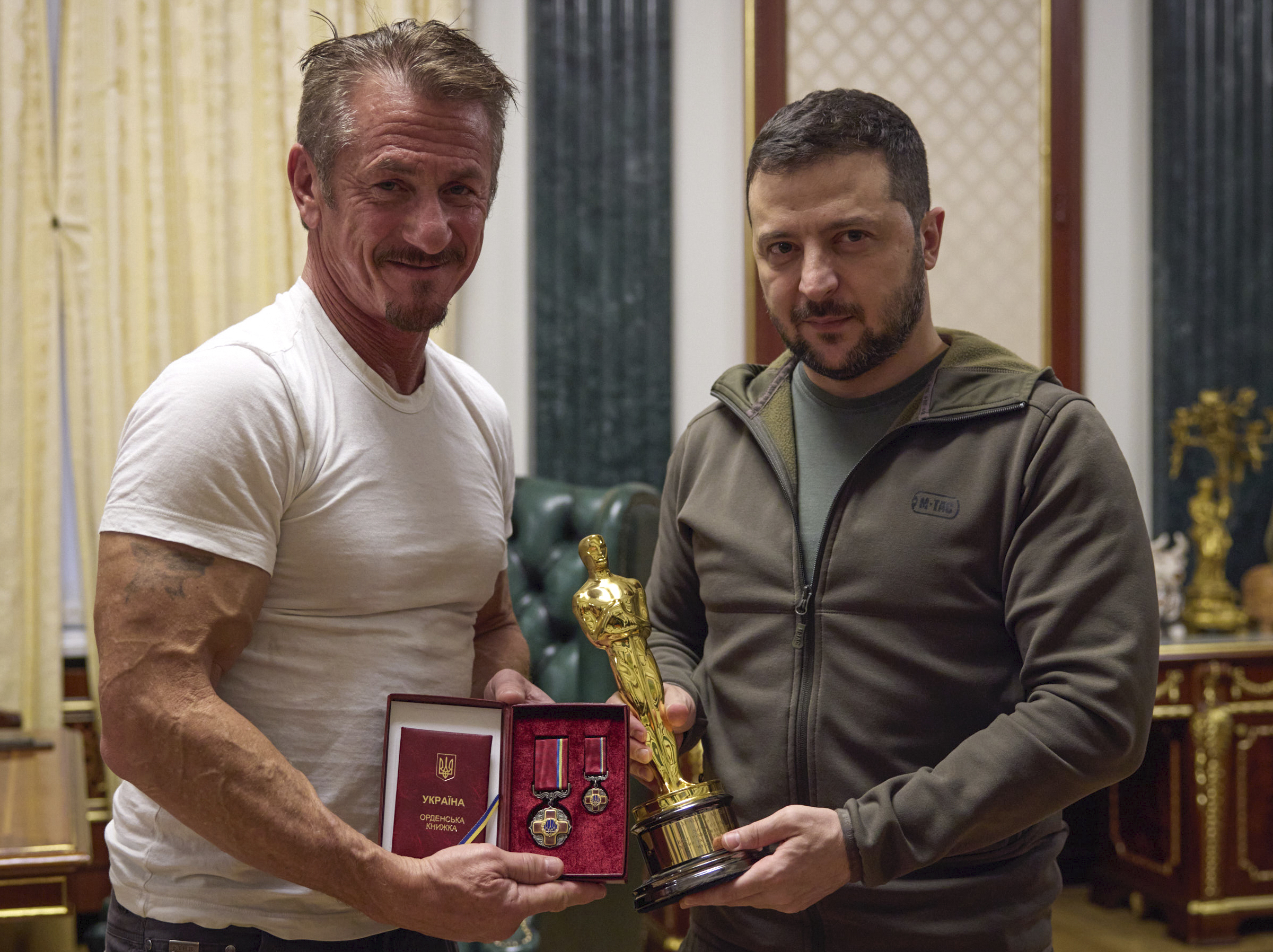 sean penn ukraine oscar