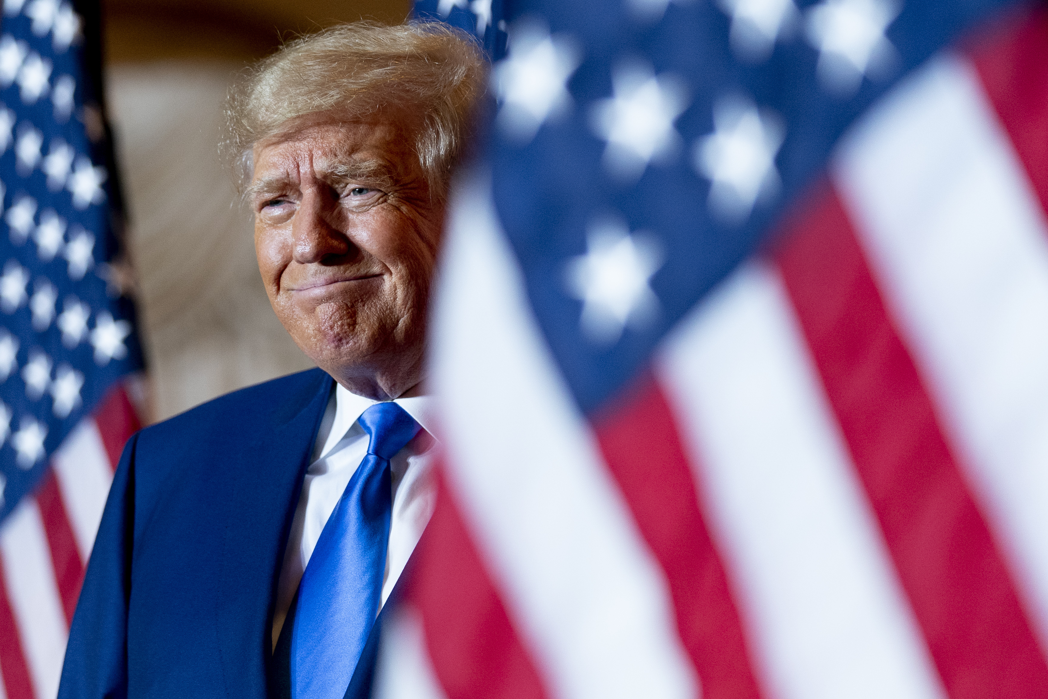 GOP Urges Trump to Hold Off on 2024 Run After Midterms Debacle