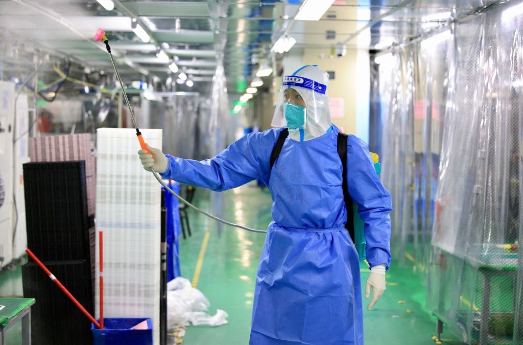 Protests Erupt at World’s Largest iPhone Factory as China Tightens COVID-19 Controls