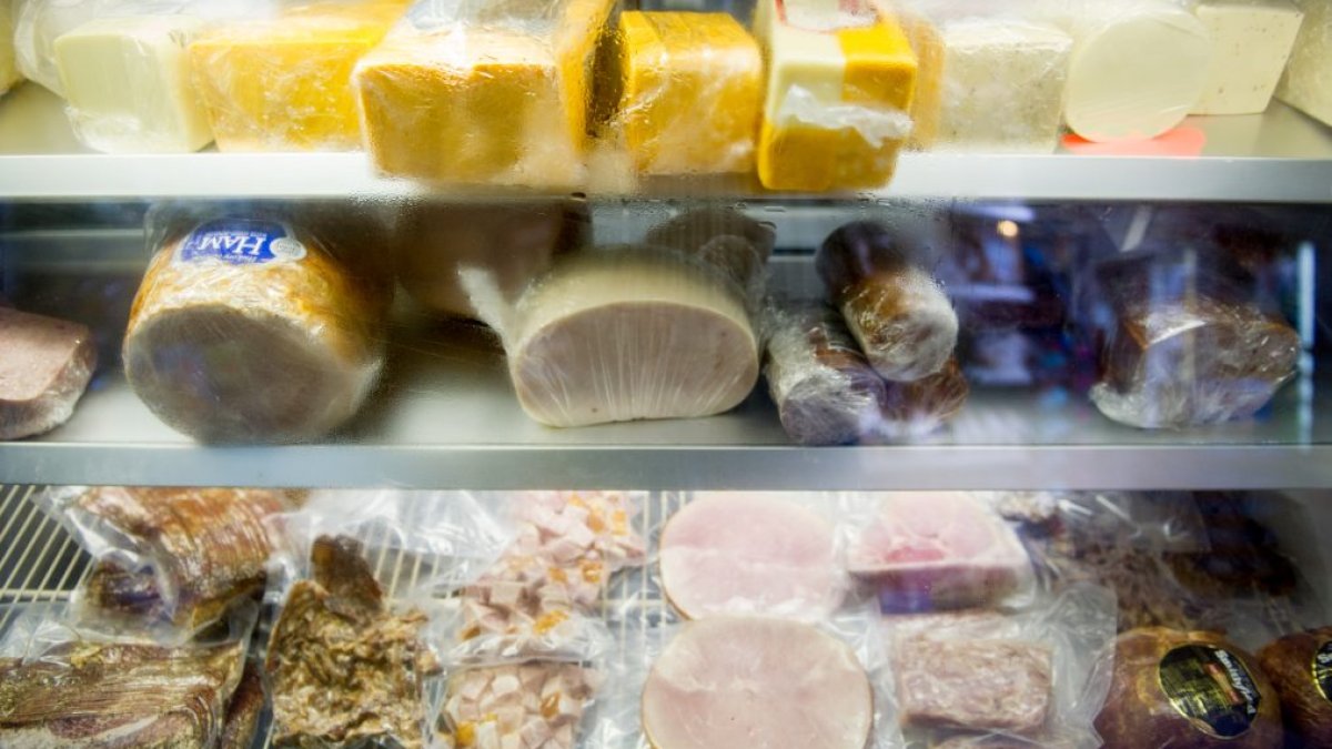 Listeria Outbreak New York Cases Linked to Deli Meat, Cheese NBC New