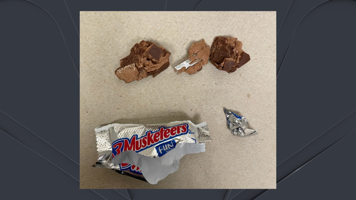 Long Island Child Finds Razor Blade in Halloween Candy, Suffolk Cops