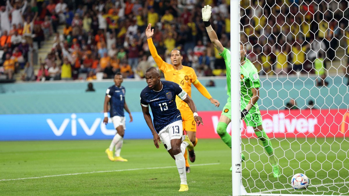 Enner Valencia Scores Vs. Netherlands for Third World Cup Goal NBC