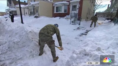 NFL WEEK 11: Locals to the rescue again for snowed-in Buffalo