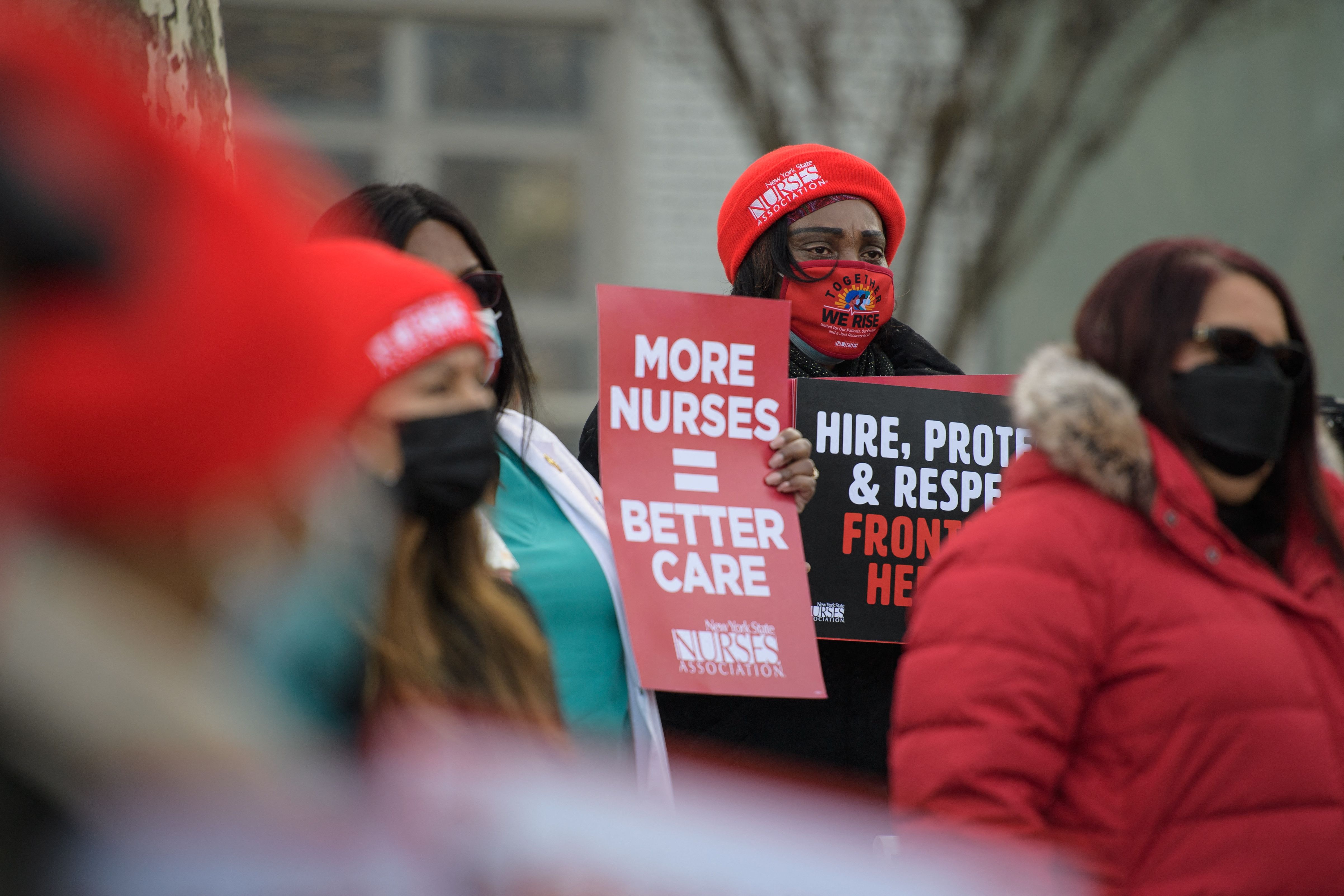 Sløset Begrænsninger Irreplaceable Tridemic NYC: Nurses Ready to Strike Starting Jan. 9 – NBC New York