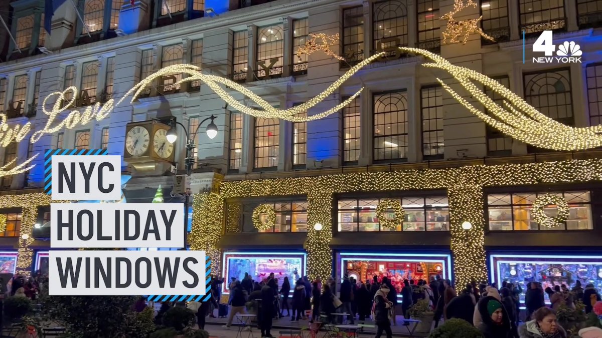Best Holiday Window Displays in NYC (DIY Walking Tour) - Your Brooklyn Guide