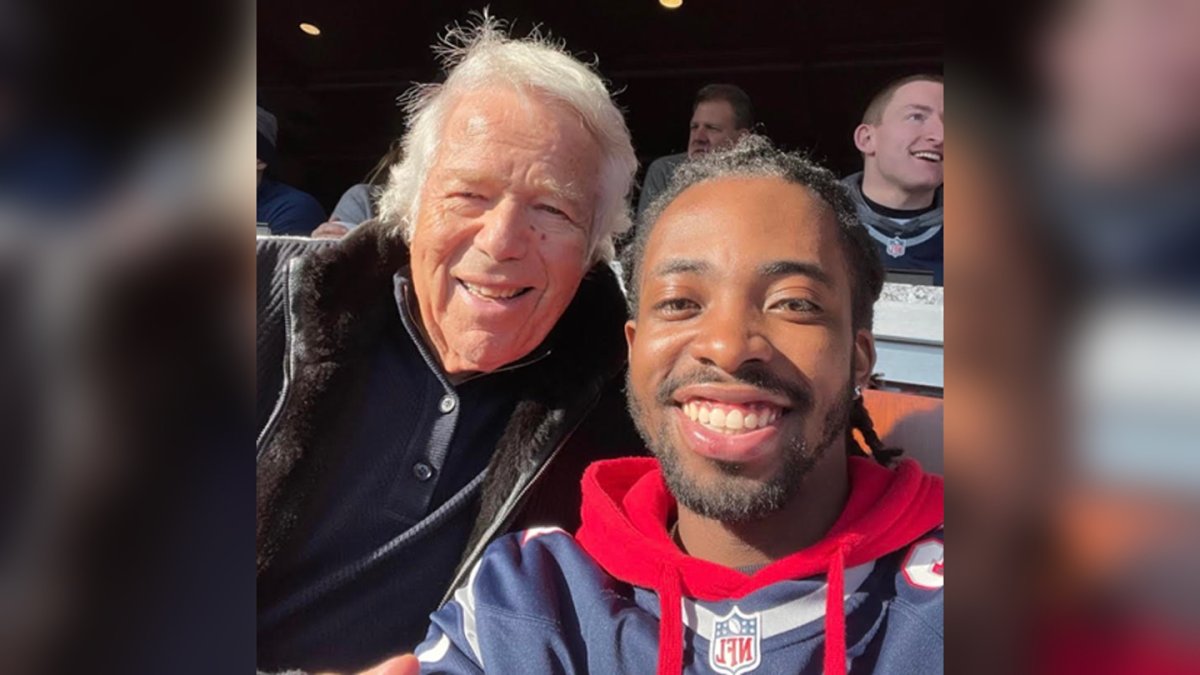 Watch Patriots Owner Welcome ‘Classy’ Fan Who Endured Heckling in Viral Video