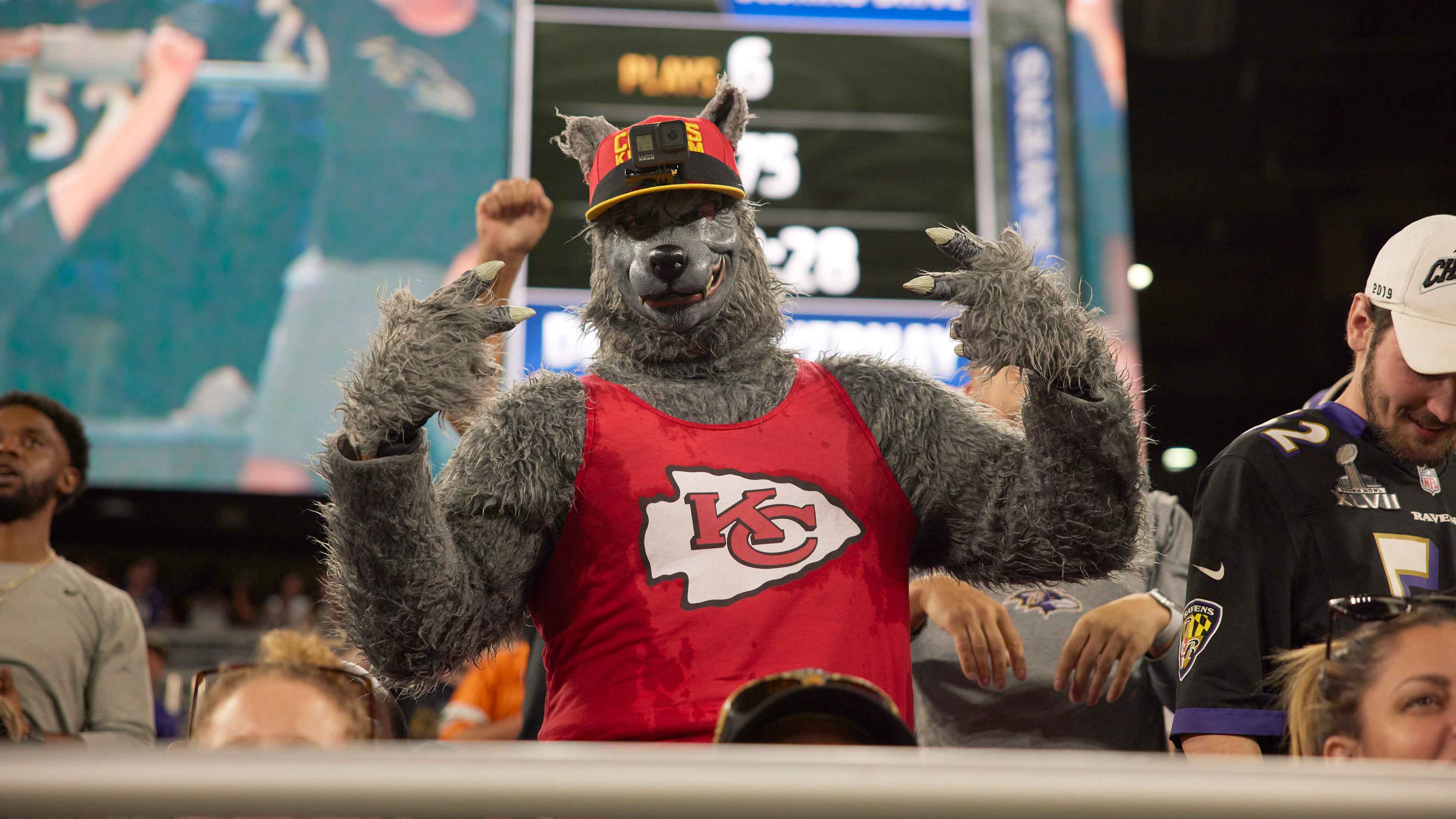 Kansas City Chiefs Superfan Arrested For Armed Bank Robbery – NBC New York