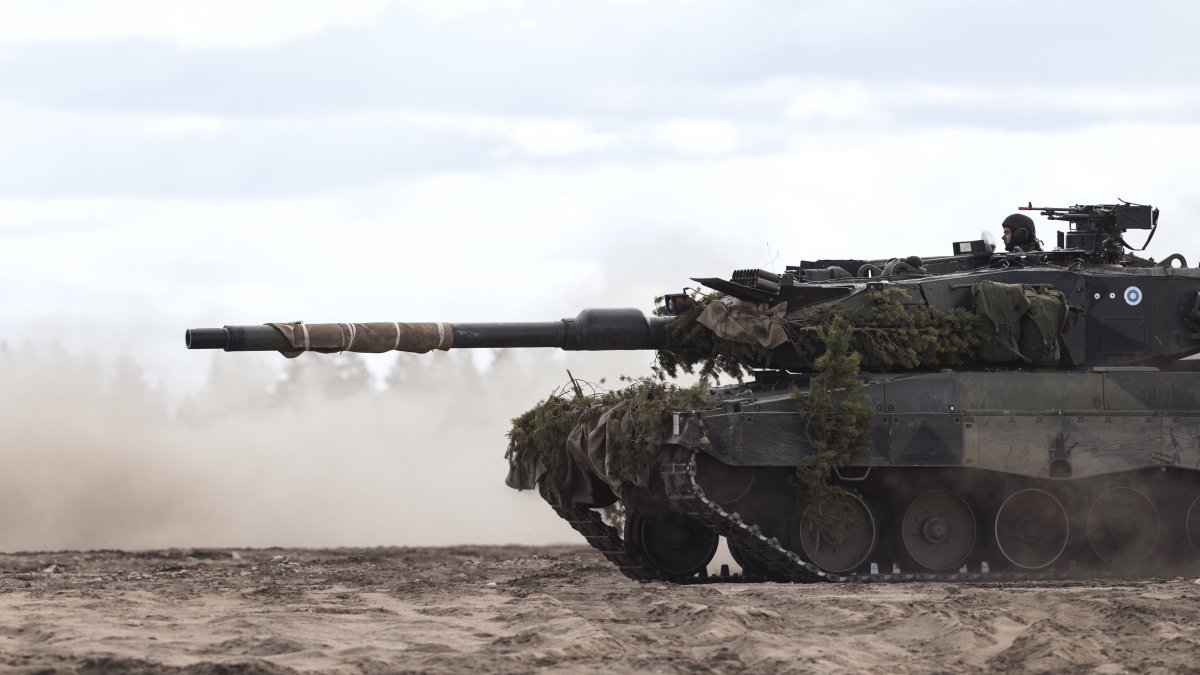 Ukraine War Live Updates: German Tanks Decision 'Half a Step' Away, Kyiv Says; Ukraine Government Reshuffle Expected – NBC New York - Vimarsana News