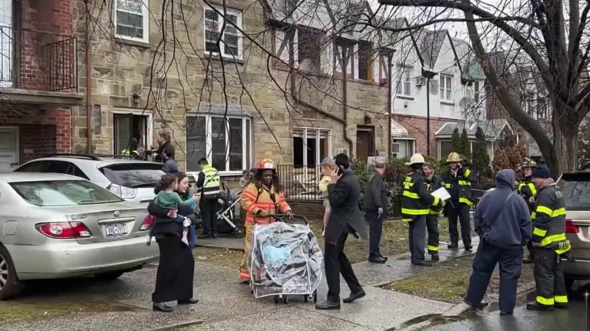 18 Kids Hurt In Fire In Queens Day Care – NBC New York