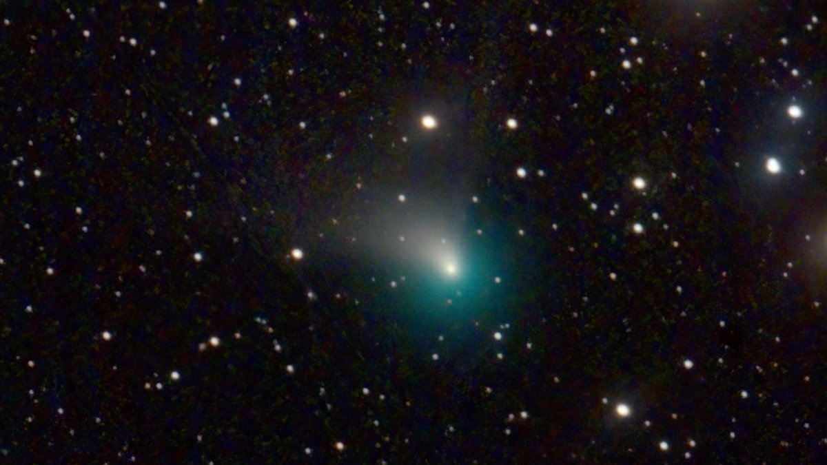 A Bright Green Comet May Be Visible Jan. 2023: How To See It – NBC New York - Vimarsana News