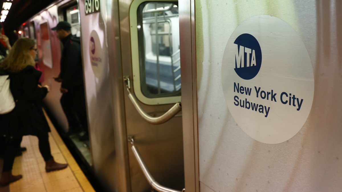 NYC Bathrooms: These 9 Subway Stations Are Open Daily – NBC New York - Vimarsana News
