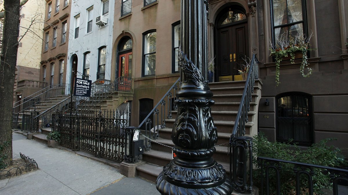 Here's How Much Carrie's 'Sex and the City' Apartment Might Cost Today – NBC New York - Vimarsana News
