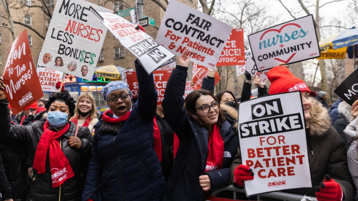 Nurses Strike New York Mount Sinai, Montefiore Hospital Staff Walk Out