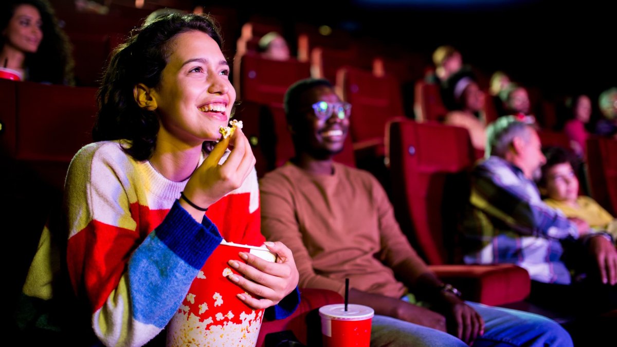 How Movie Theaters Are Evolving – NBC New York - Vimarsana News