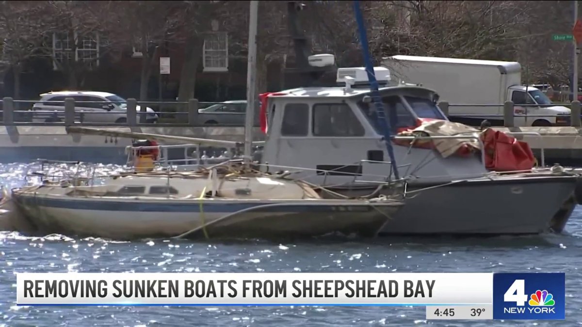 Removing Sunken Boats From Sheepshead Bay – NBC New York