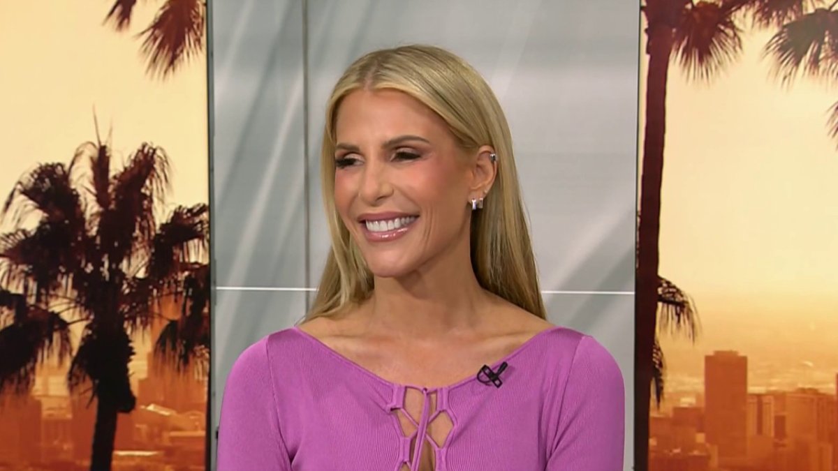 Tracy Tutor Talks Latest of “Million Dollar Listing Los Angeles” – NBC - How Tall Is Tracy Tutor? Million Dollar Listing Agent’s Height