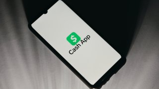 Report Claims ‘Criminal Activity and Fraud Run Rampant’ on Cash App—What Users Need to Know