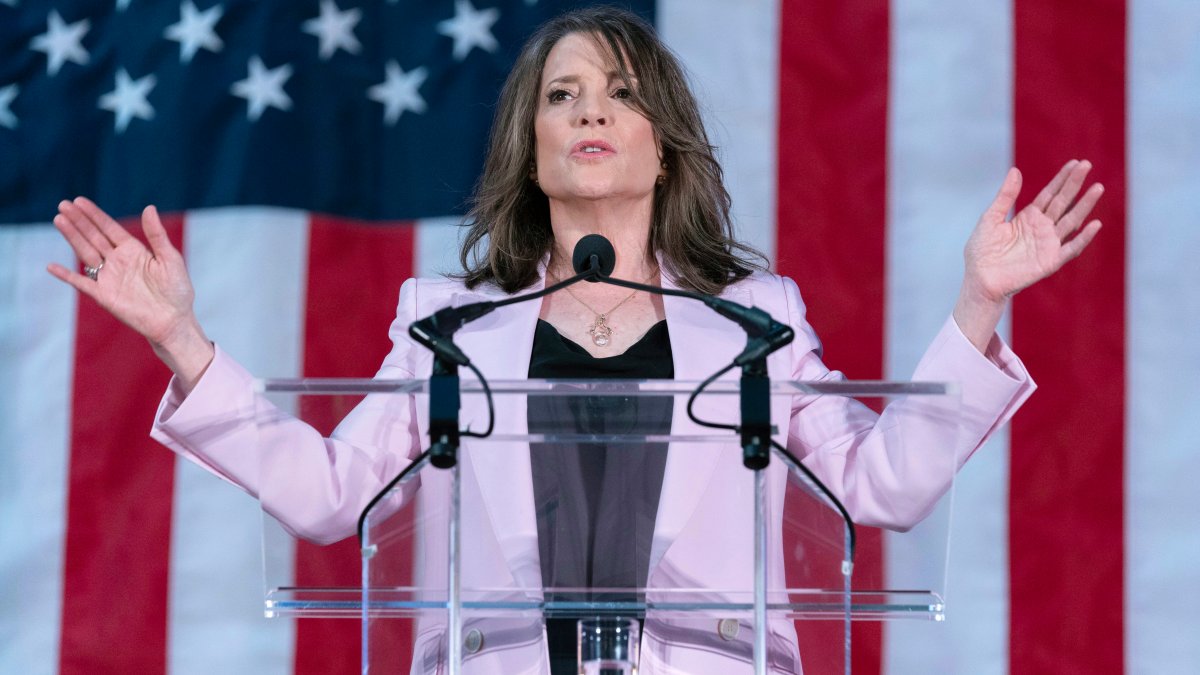 Marianne Williamson Launches 2024 Presidential Bid – NBC New York - Vimarsana News