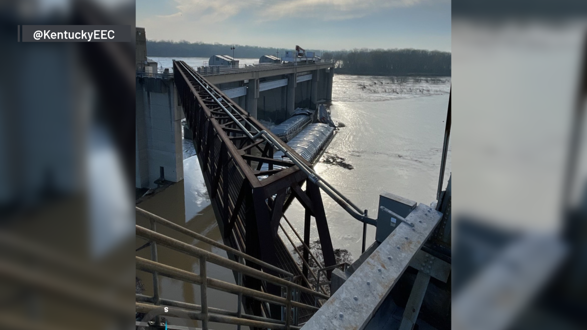 10 Barges Break Free From Tug Boat on the Ohio River Near Louisville, Kentucky – NBC New York - Vimarsana News