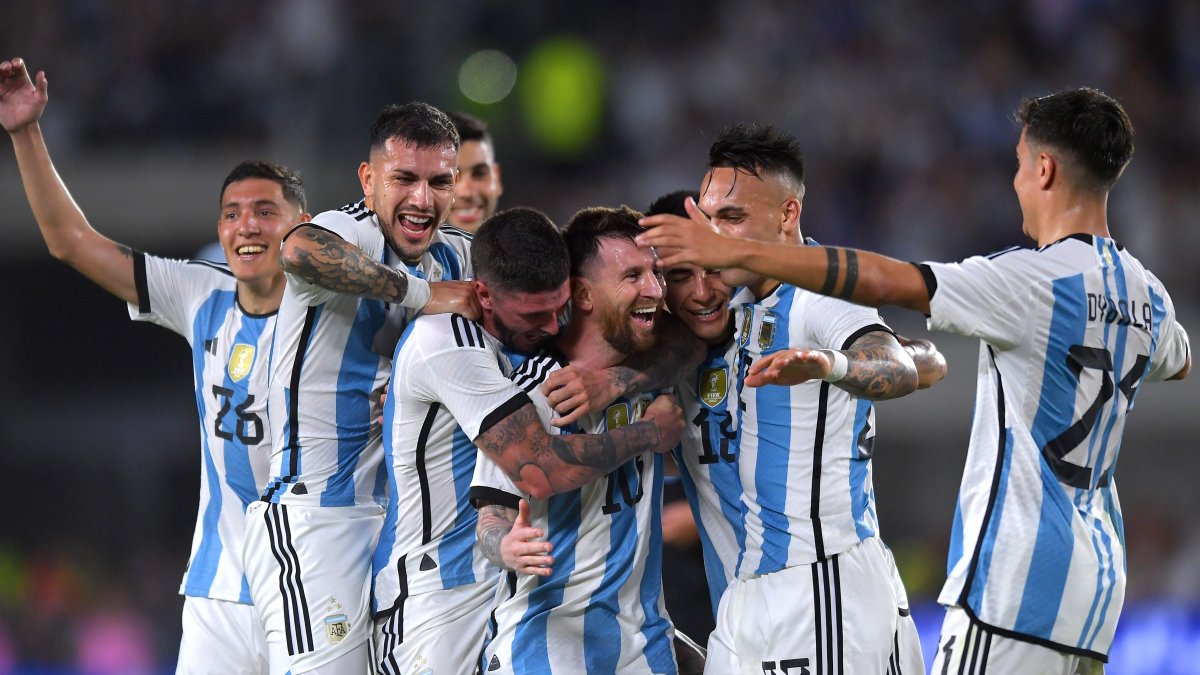 Argentina’s Lionel Messi Scores 800th Career Goal on Free Kick – NBC ...