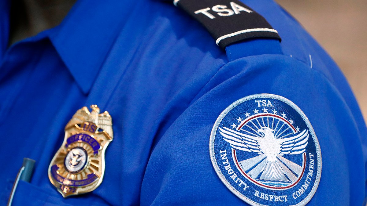 Congress to Consider New No-Fly List for Unruly Passengers – NBC New York - Vimarsana News