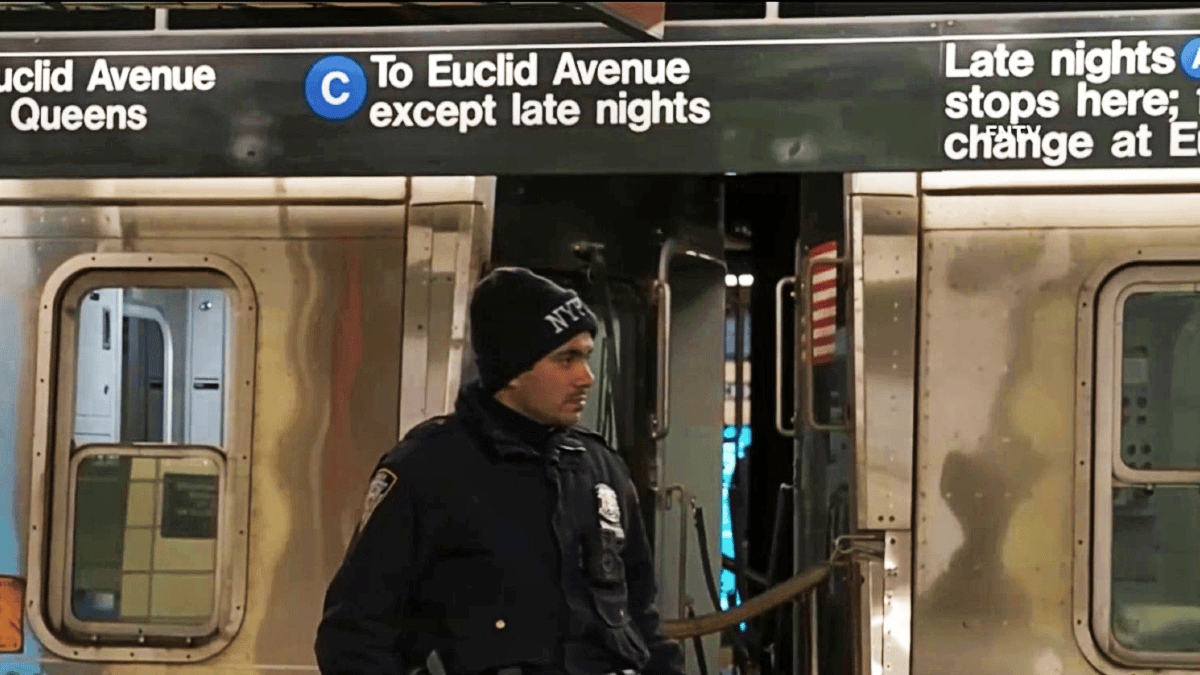 Brooklyn A Train Stabbing Nearly Kills Rider, NYPD Says – NBC New York