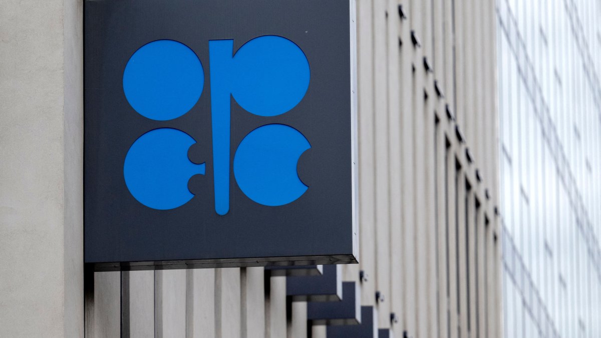 OPEC+ Just Made the Fed's Job More Complicated. Here's Why They Did It — and What Could Be Next – NBC New York - Vimarsana News