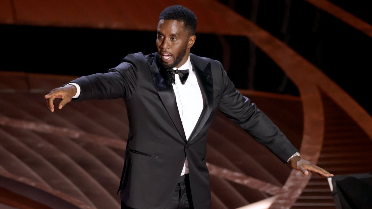 Diddy Was Joking When He Claimed He Pays Sting $5,000 a Day for 'Every Breath You Take' Sample, He Now Says – NBC New York - Vimarsana News