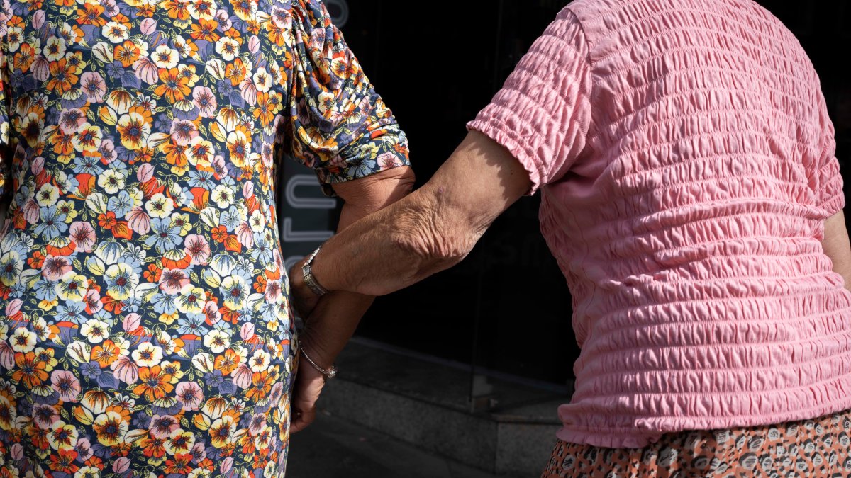 Brits Warned They Are Not Saving Enough for Retirement and Face a 'Risky' Future – NBC New York - Vimarsana News