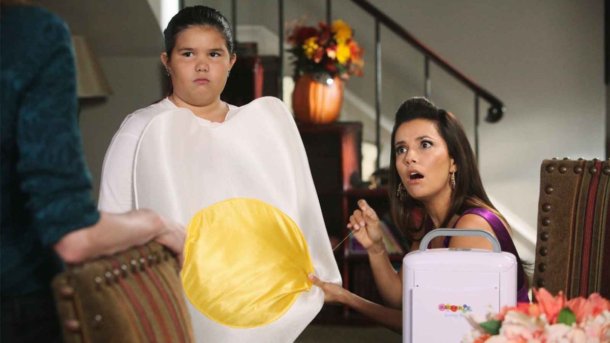 Desperate Housewives Child Star Madison De La Garza Recalls Eating Desperate Housewives Child Star Madison De La Garza Recalls Eating