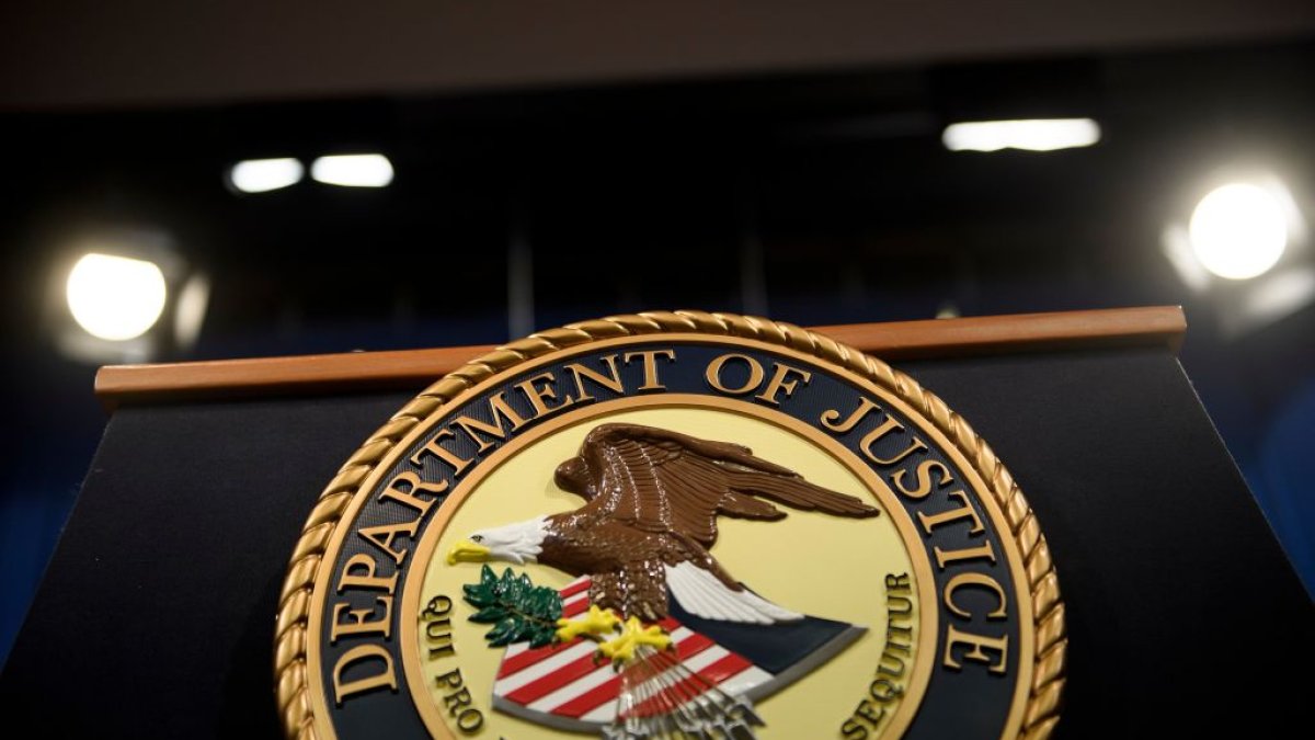 Two Men Arrested in Florida for Violating US Sanctions  $150M Scheme With Sanctioned Ukrainian Oligarch - Vimarsana News